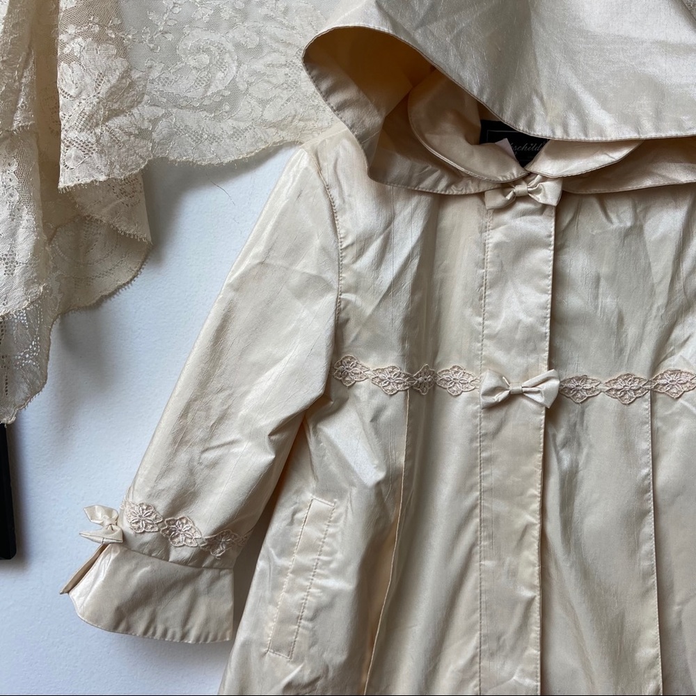 Rothschild • Long Vintage Raincoat - Picture 3 of 12